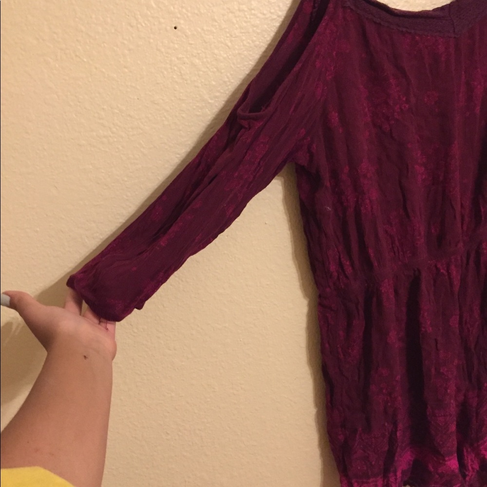 Off the shoulder long sleeve shirt